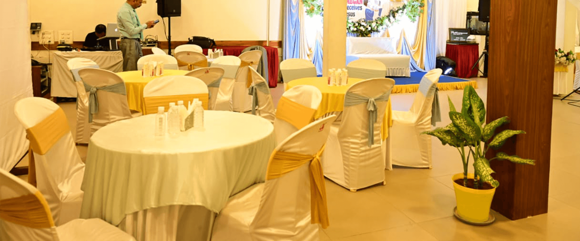 Banquet hall services